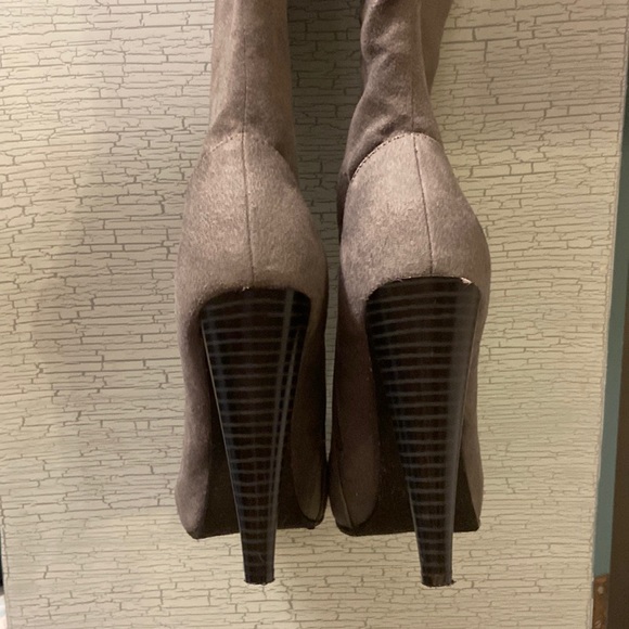 Michael Antonio thigh high Platform - Picture 2 of 9